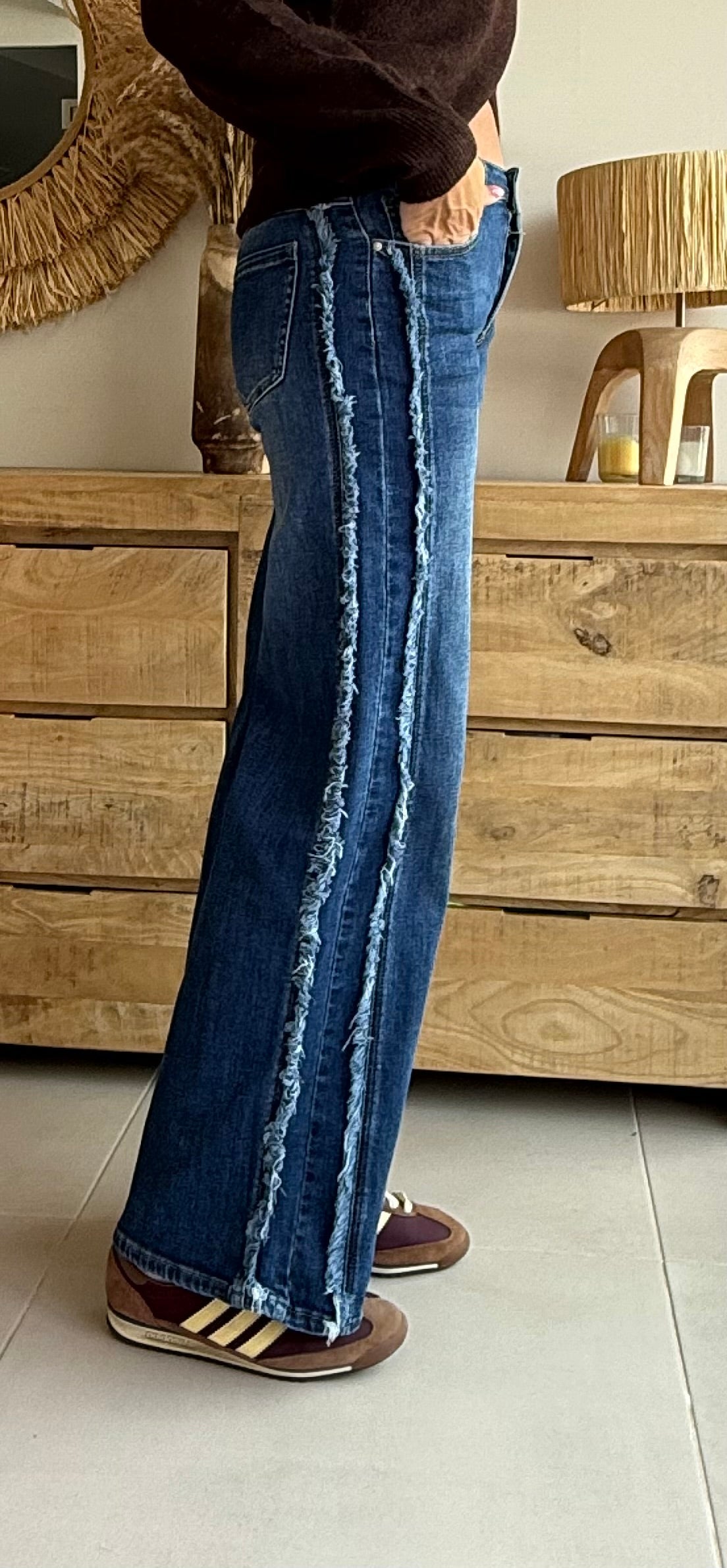 Jeans Wide Leg Frayed Low Rise