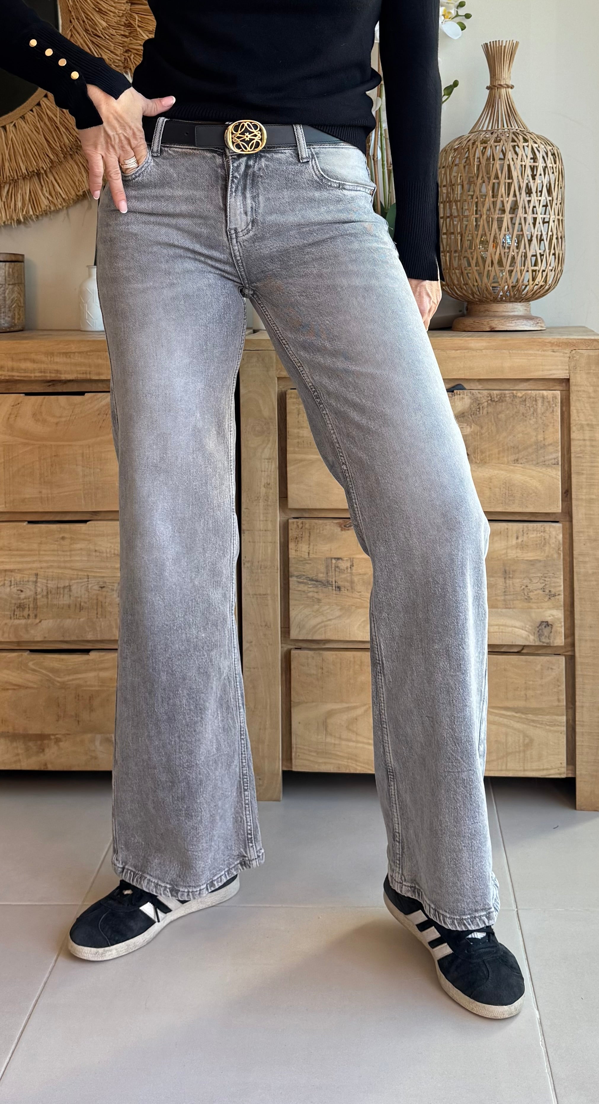 Jeans Tiro Bajo Gris