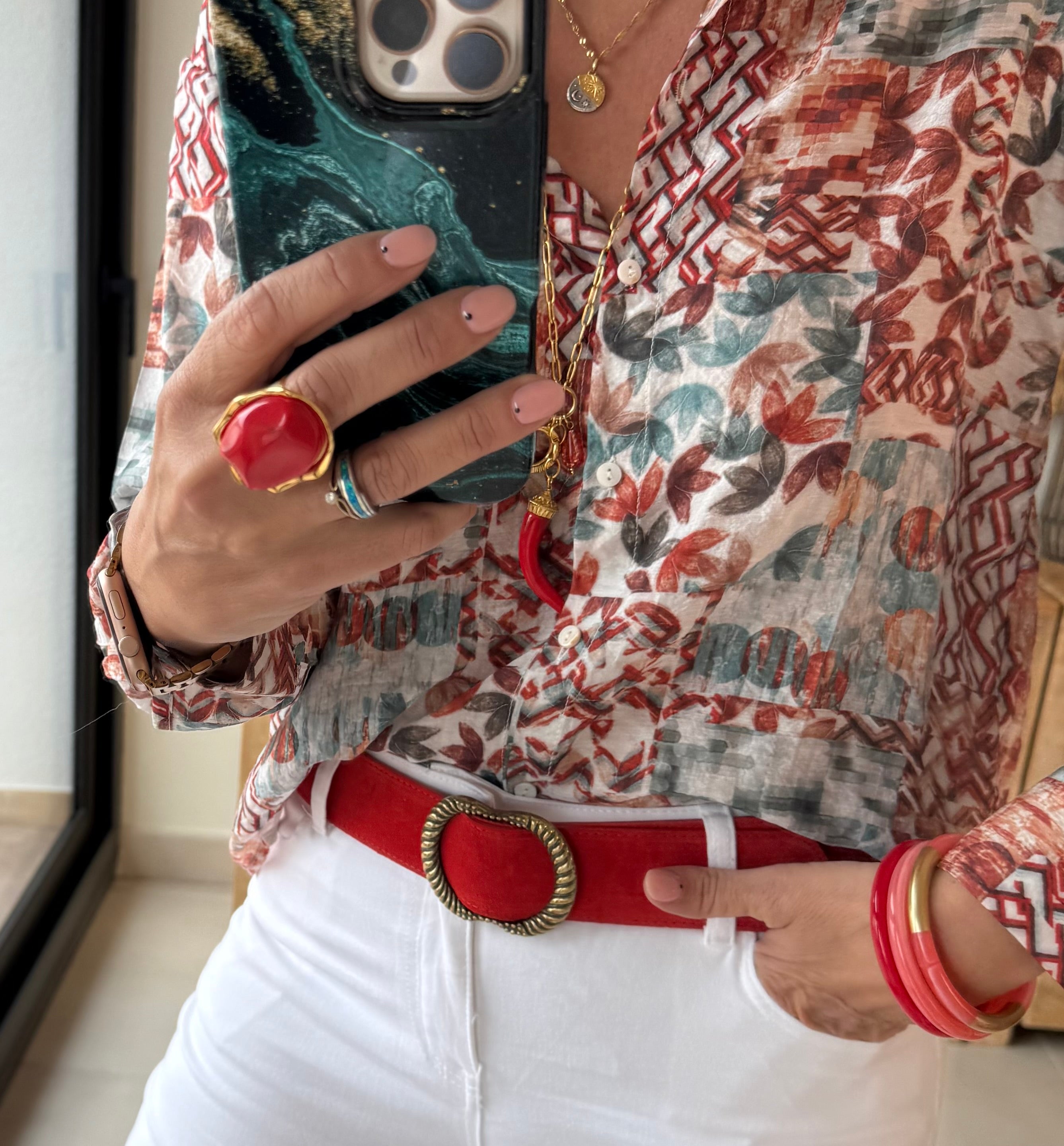 Collar Cuerno Rojo
