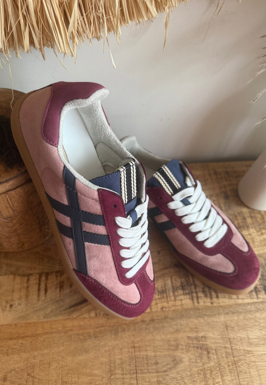 🤍 Sneakers Retro Combinadas