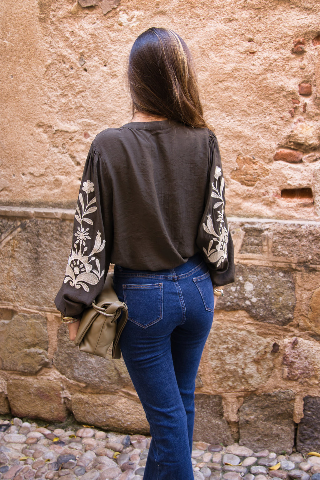 Blusa manga bordada