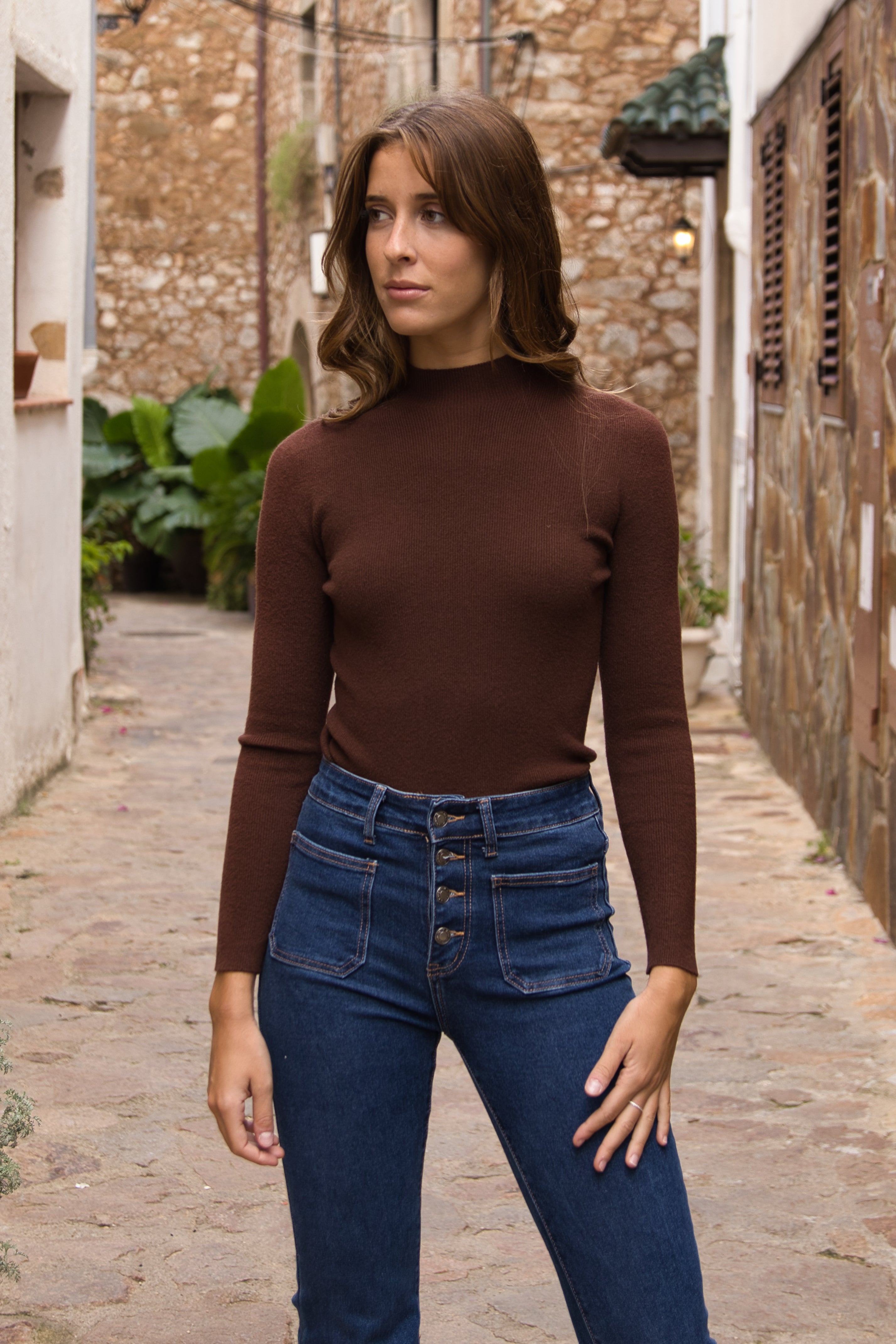 Jersey Básico Cuello Medio